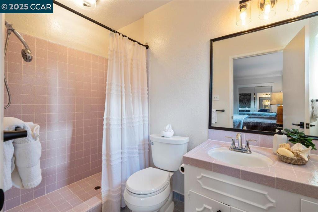 EMERALD HILLS - Residential