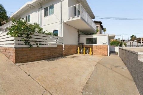Photo of 507 E Sycamore Avenue E #A, El Segundo, CA 90245 (MLS # SB26233605)