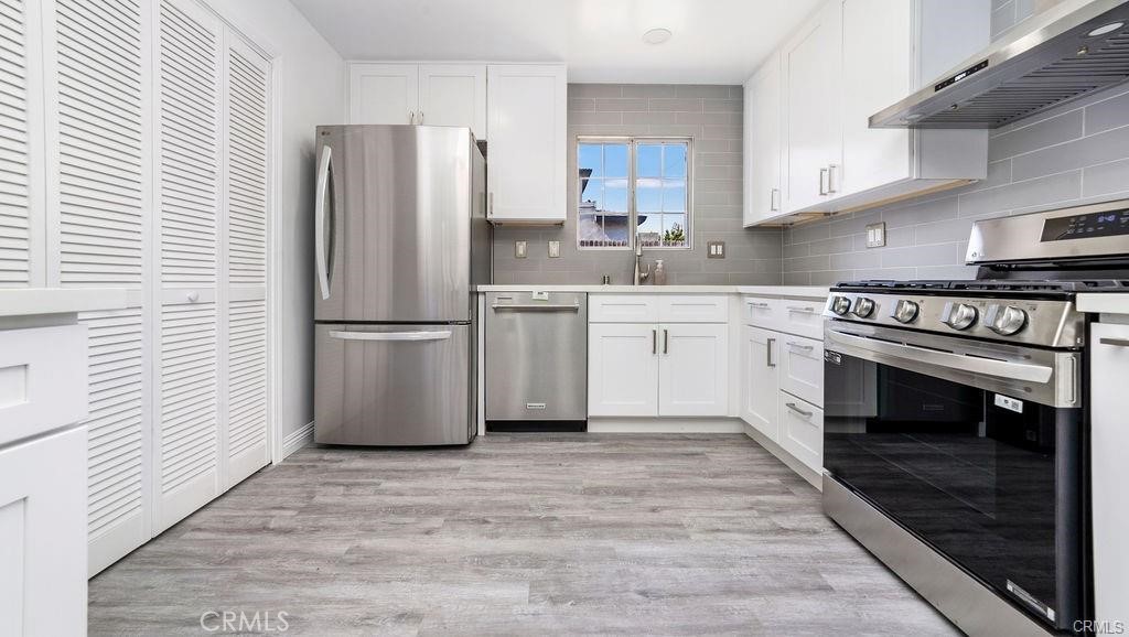 2323 Harriman
