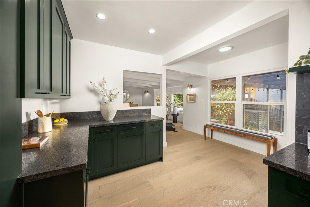 Picture for the property AR26035892, 5 beds, 4 baths