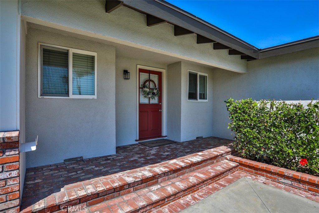 1601 Sansinena Lane