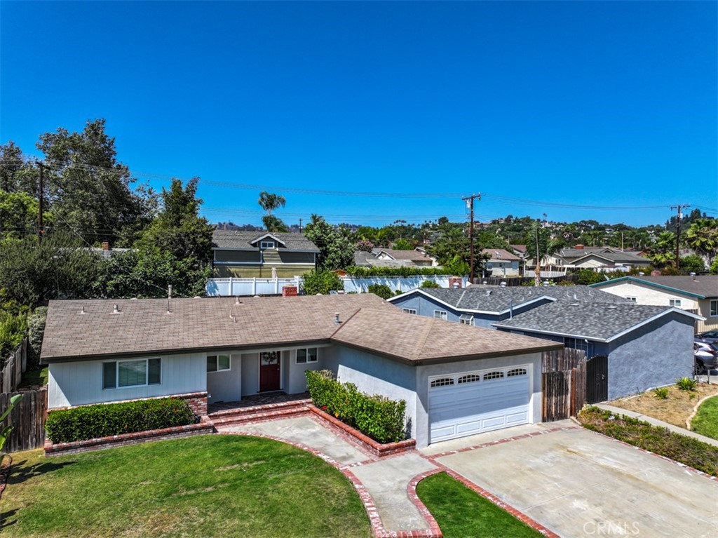 1601 Sansinena Lane
