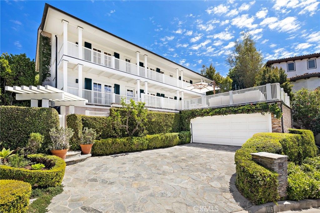 Photo of 115 Emerald Bay, Laguna Beach, CA 92651 (MLS # OC26087578)