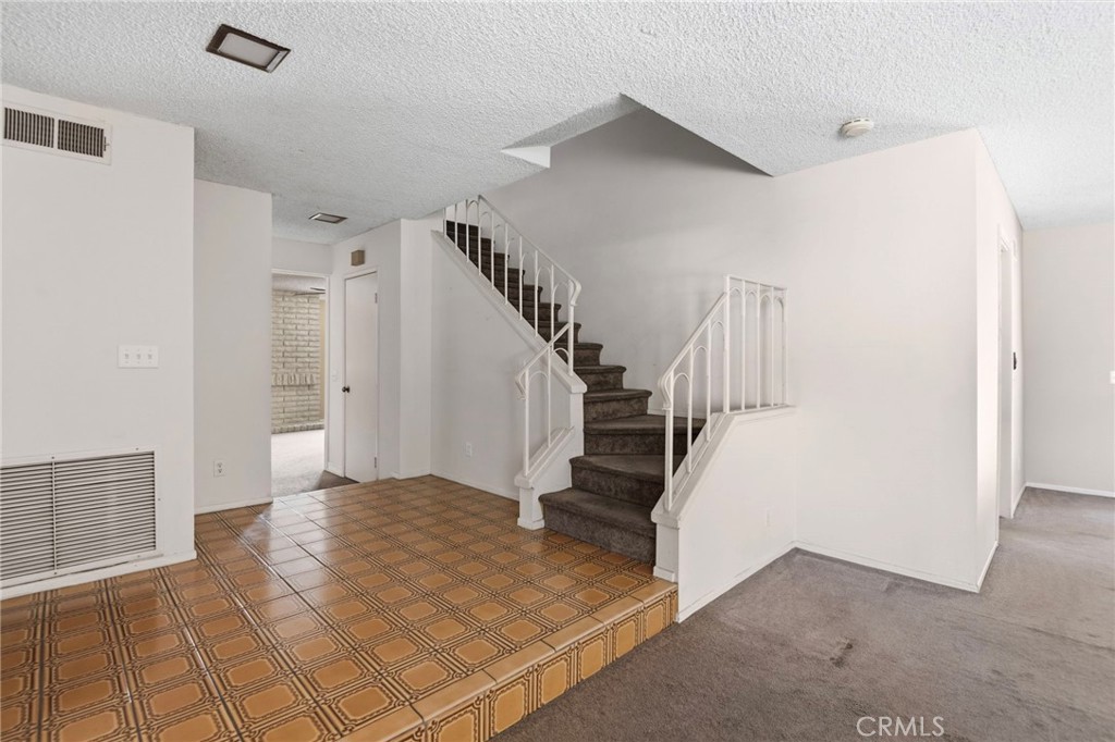 1541 Pinewood Place