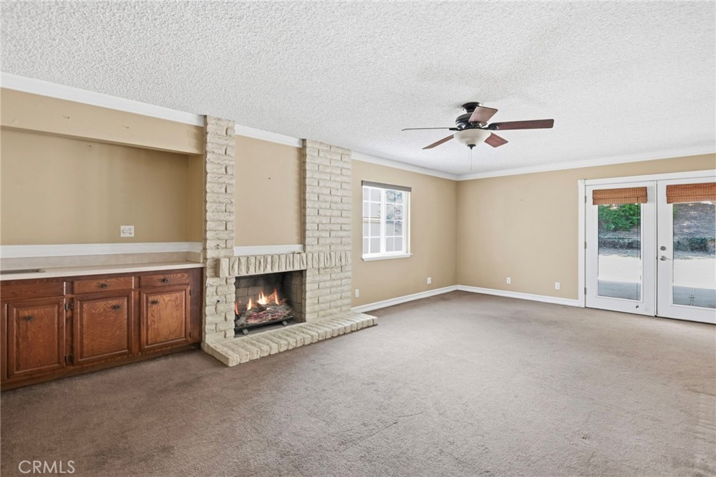 1541 Pinewood Place