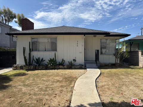 Photo of 366 E Hillsdale Street, Inglewood, CA 90302 (MLS # 26862233)