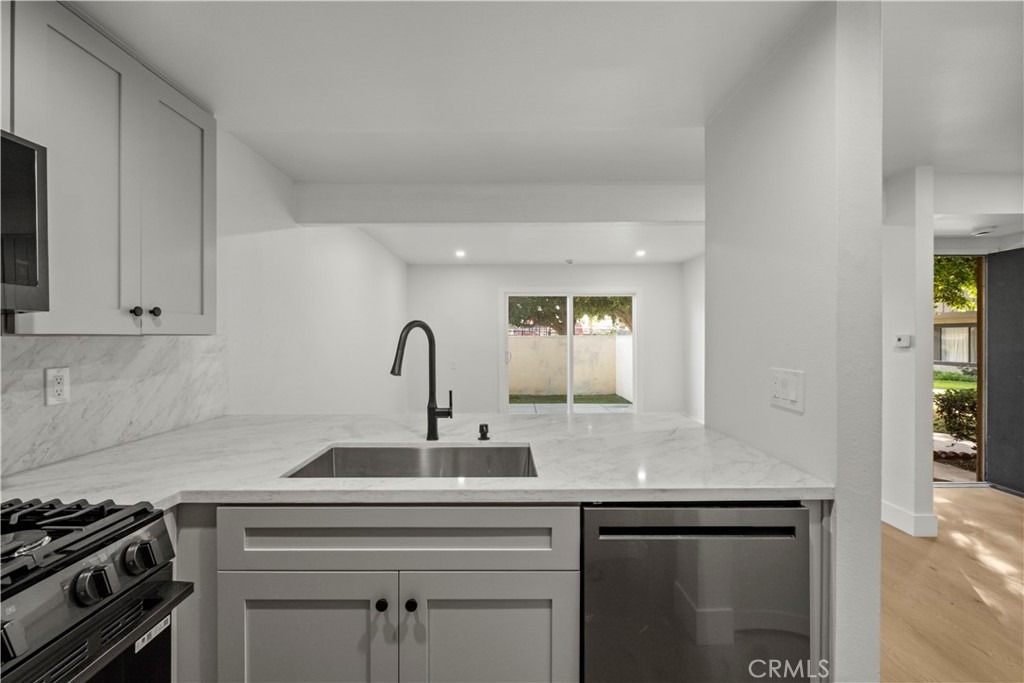 1381 S. Walnut St 2505