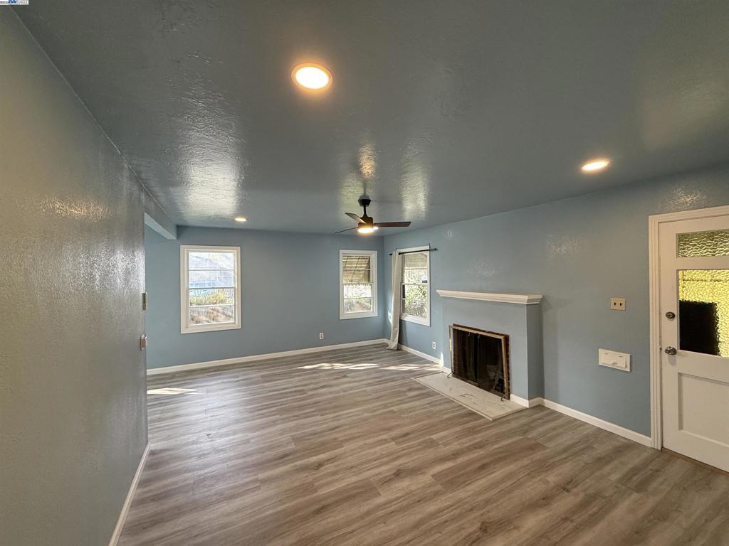 Not Listed - Residential