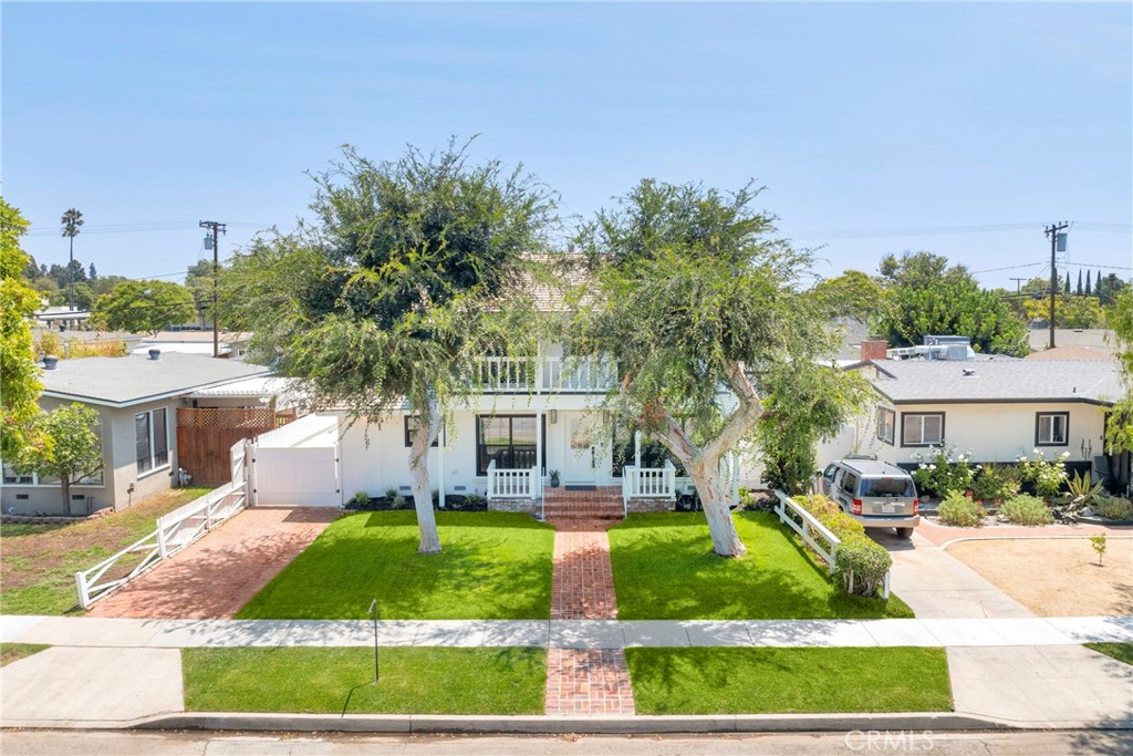 3306 San Anseline Avenue