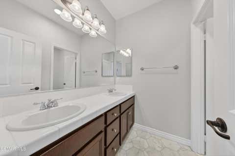 Tiny photo for 13907 Bear Fence Court, Moorpark, CA 93021 (MLS # 226002384)
