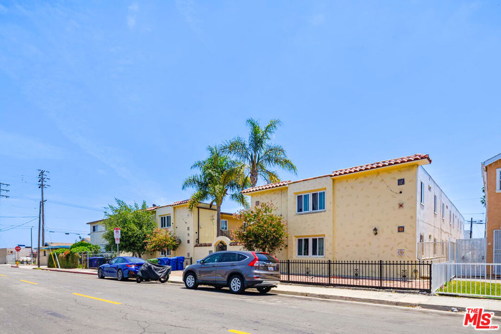 1344 253rd Street