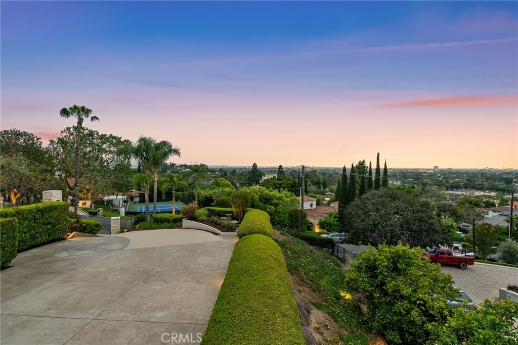 1651 La Loma Drive