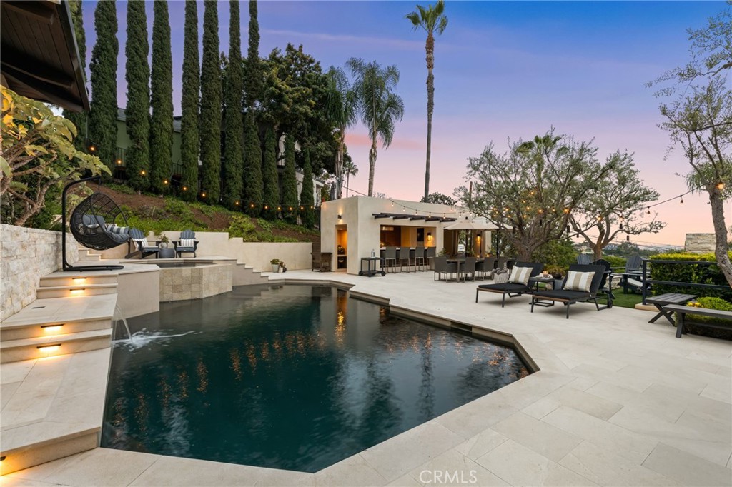 1651 La Loma Drive