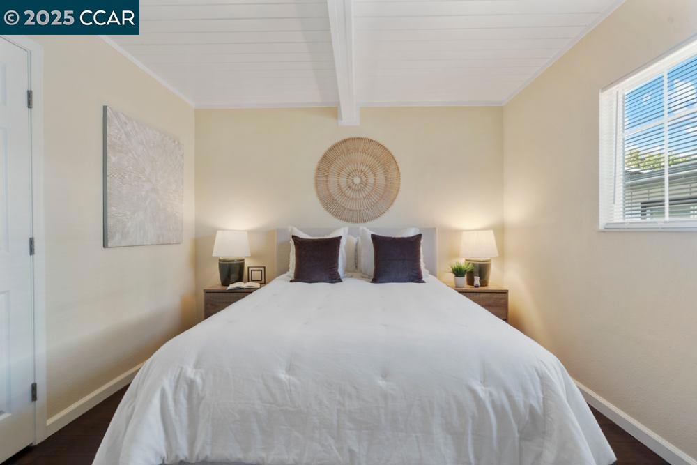 MONTALVIN MANOR - Residential