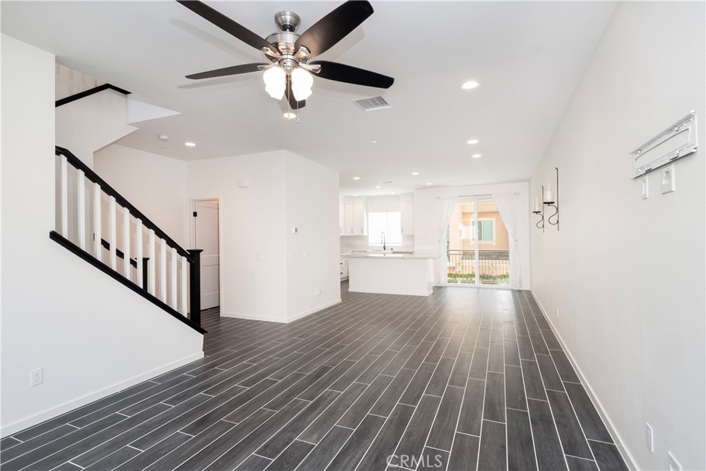 609 Shadowbrook