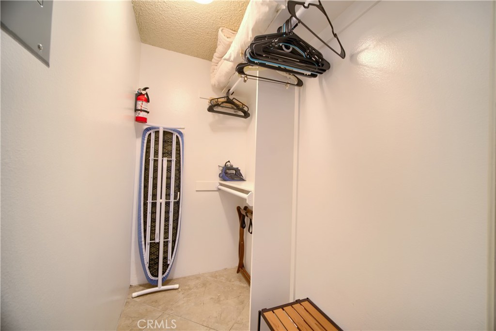 Casa Verde (33211) - Residential