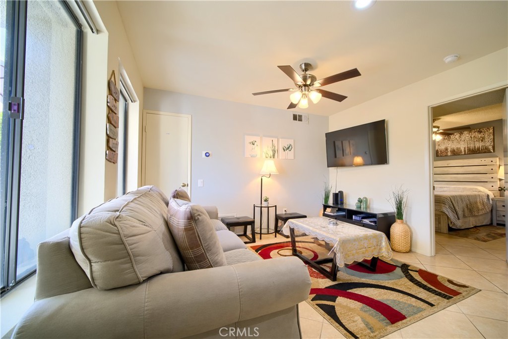 Casa Verde (33211) - Residential