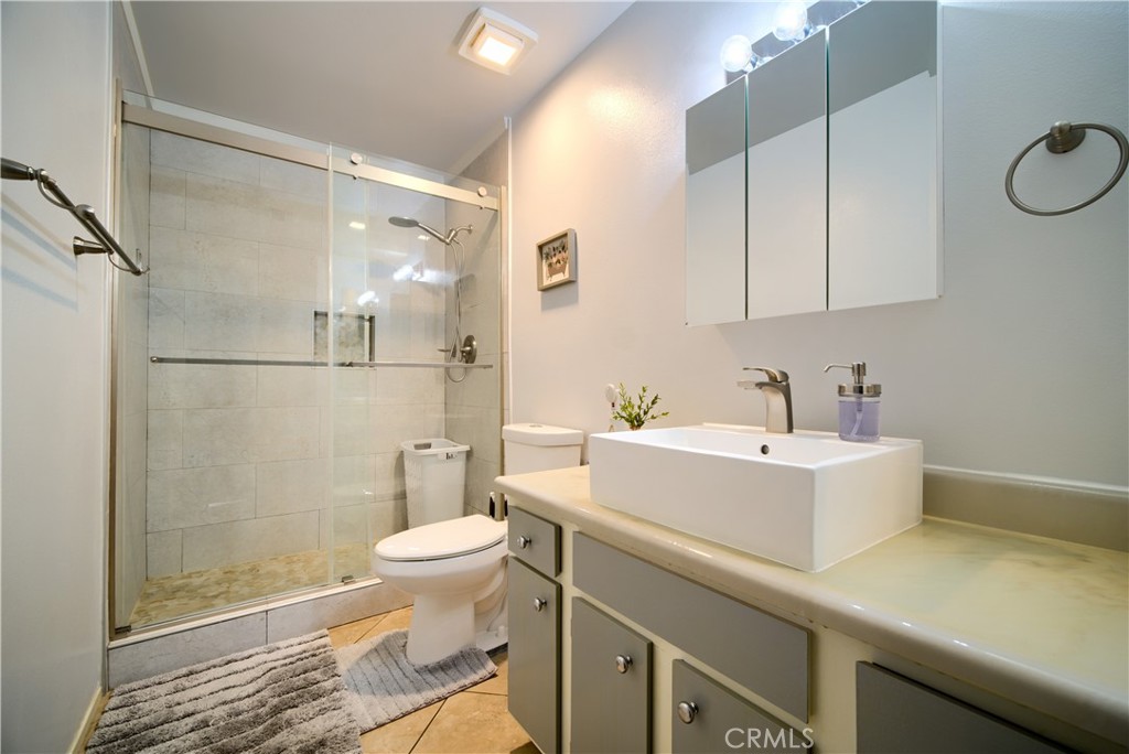 Casa Verde (33211) - Residential