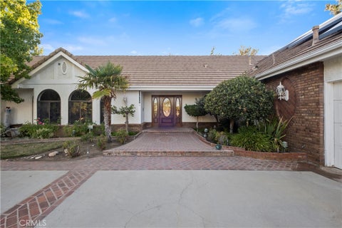 Photo of 41529 Mission Drive DR, Palmdale, CA 93551 (MLS # SR26221425)