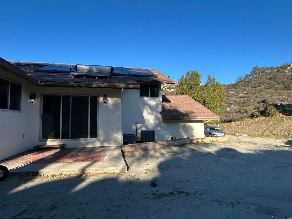 Jamul, California 91935, United States, 4 Bedrooms Bedrooms, ,4 BathroomsBathrooms,Residential,Active,255321