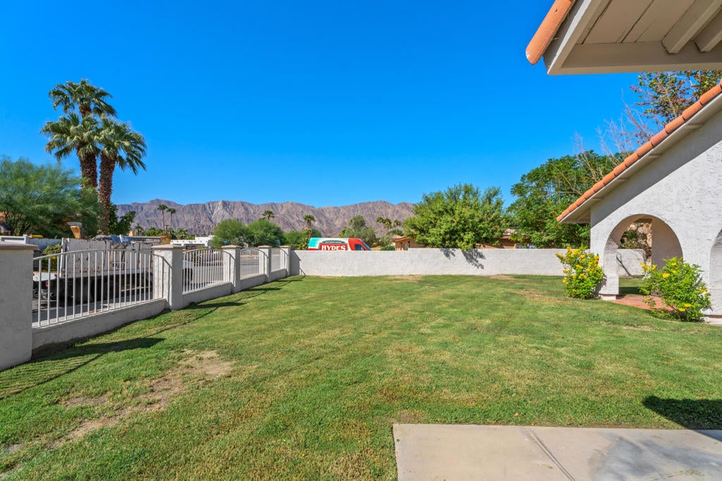 78650 Ave Tujunga