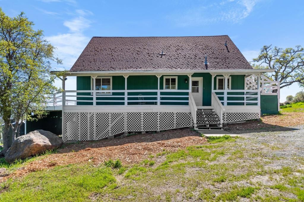 Photo of 2587 Sulkey Ct Ct, Copperopolis, CA 95228 (MLS # 41121067)