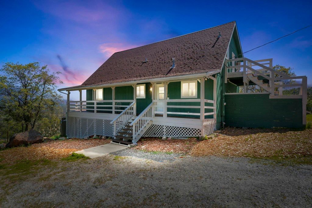 Photo of 2587 Sulkey Ct Ct, Copperopolis, CA 95228 (MLS # 41121067)