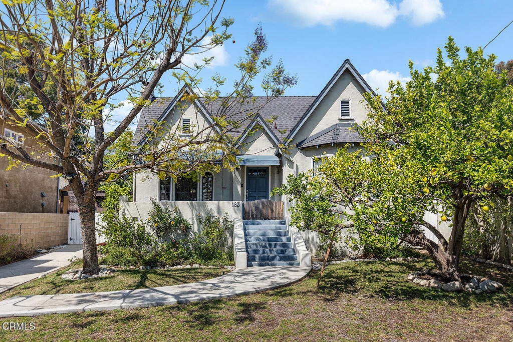 183 W Mariposa Street, Altadena CA 91001