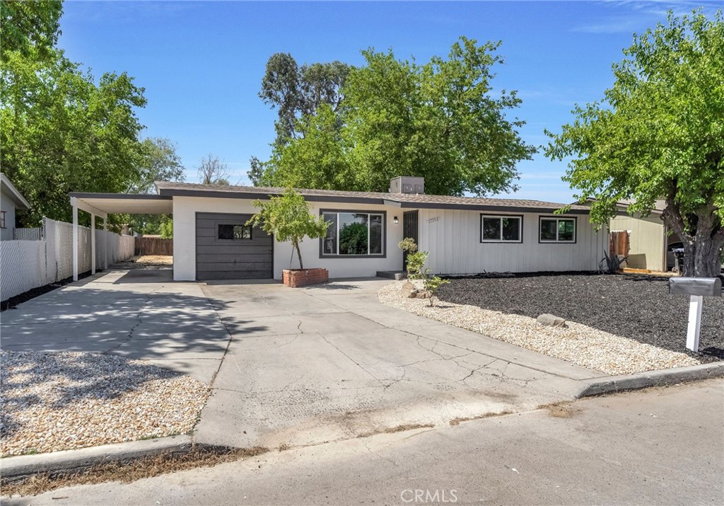 Wow! This beautifully updated home at 27208 Saunders Road in Madera is a must-see! Featuring 3 bedrooms and 1 bathroom, this charming property sits on a spacious lot conveniently located near schools.
Enter inside to an inviting open floor plan with a refreshed interior that blends comfort and style. The living area is highlighted by a dramatic, modern fireplace that anchors the space perfectly. The kitchen has been thoughtfully upgraded with brand-new cabinets, sleek quartz countertops, and stainless steel appliances.
The bathroom has also been renovated and now includes a stylish new shower. Additional updates include new dual-pane windows, fresh interior and exterior paint, updated lighting, and brand-new flooring throughout.
Don't miss your opportunity to own this turnkey home. Schedule your private showing today!