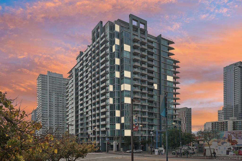 1080 Park Blvd 1614