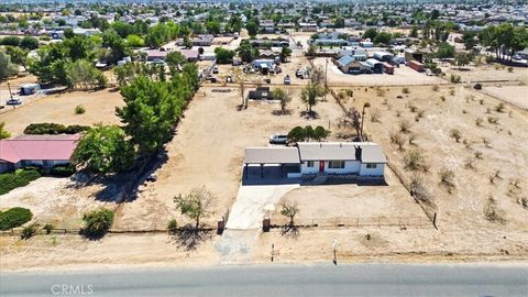 Photo of 14237 Maricopa Road, Victorville, CA 92392 (MLS # HD25237487)
