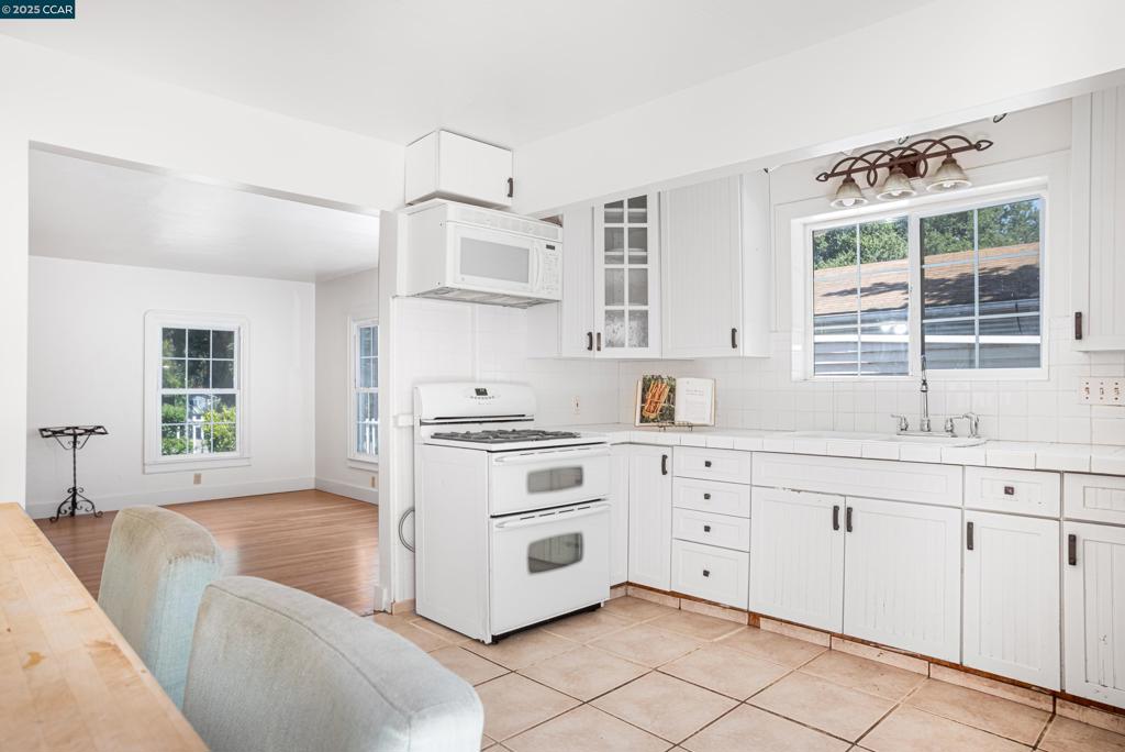 UPPER MILLSMONT - Residential