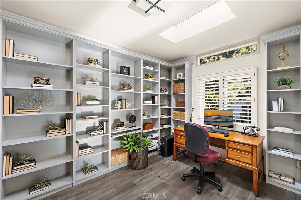 439 Avenida Sevilla A