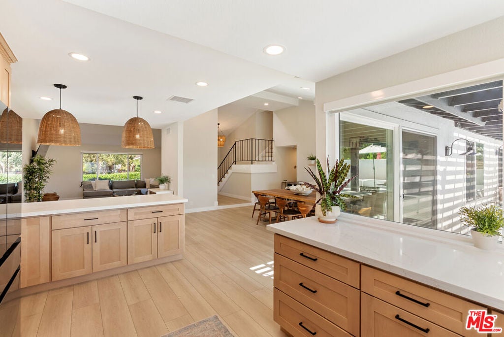 25401 Champlain Road, Laguna Hills CA 92653 - Photo 7