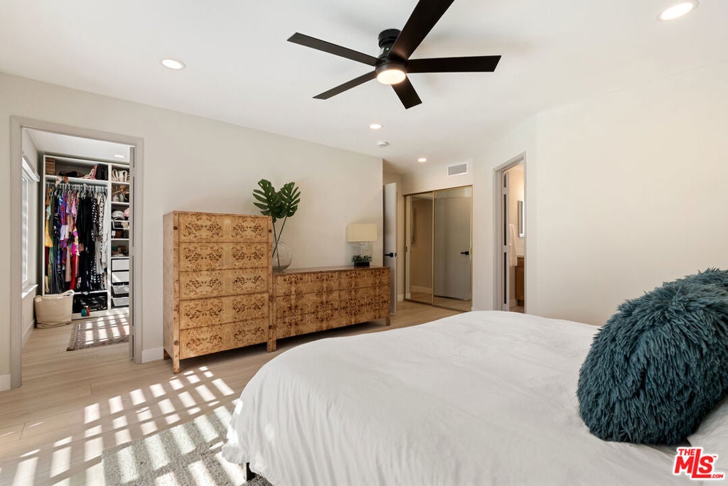 25401 Champlain Road, Laguna Hills CA 92653 - Photo 11