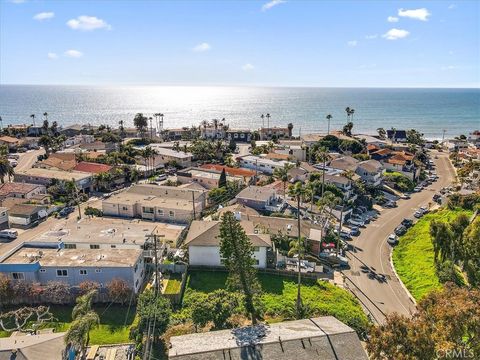 Photo of 227 W El Portal, San Clemente, CA 92672 (MLS # OC26047524)