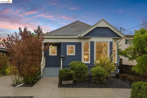 Photo of 1324 Burnett St St, Berkeley, CA 94702 (MLS # 41131983)