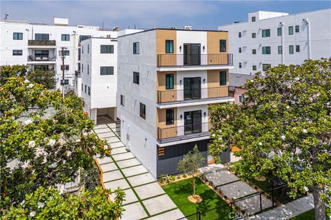 Photo of 1063 S Corning ST, Los Angeles, CA 90035 (MLS # BB26181002)