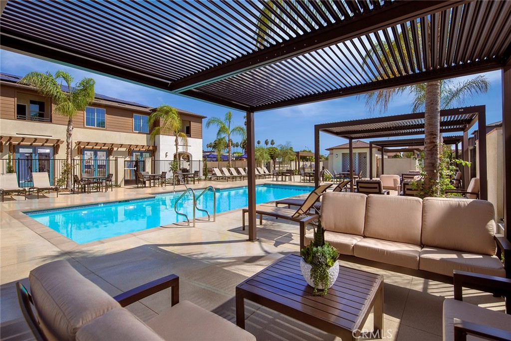 9001 Cerise Lane