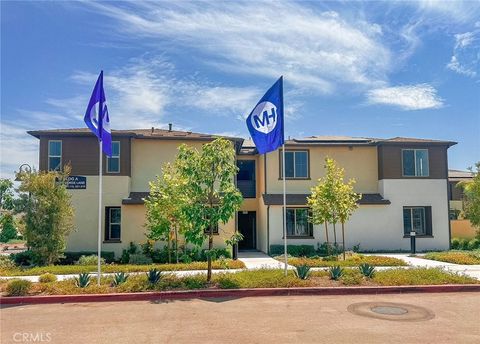 9001 Cerise Lane Cypress CA 90630