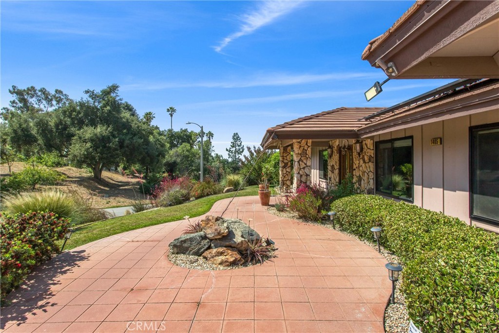 1405 Sterling Road