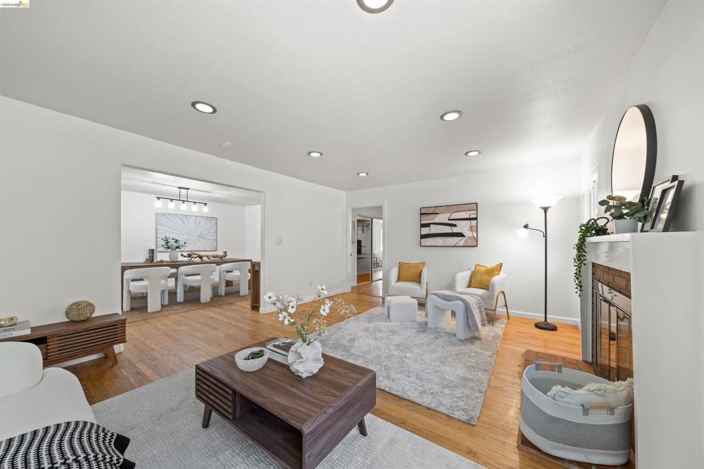 4833 Shetland Ave.