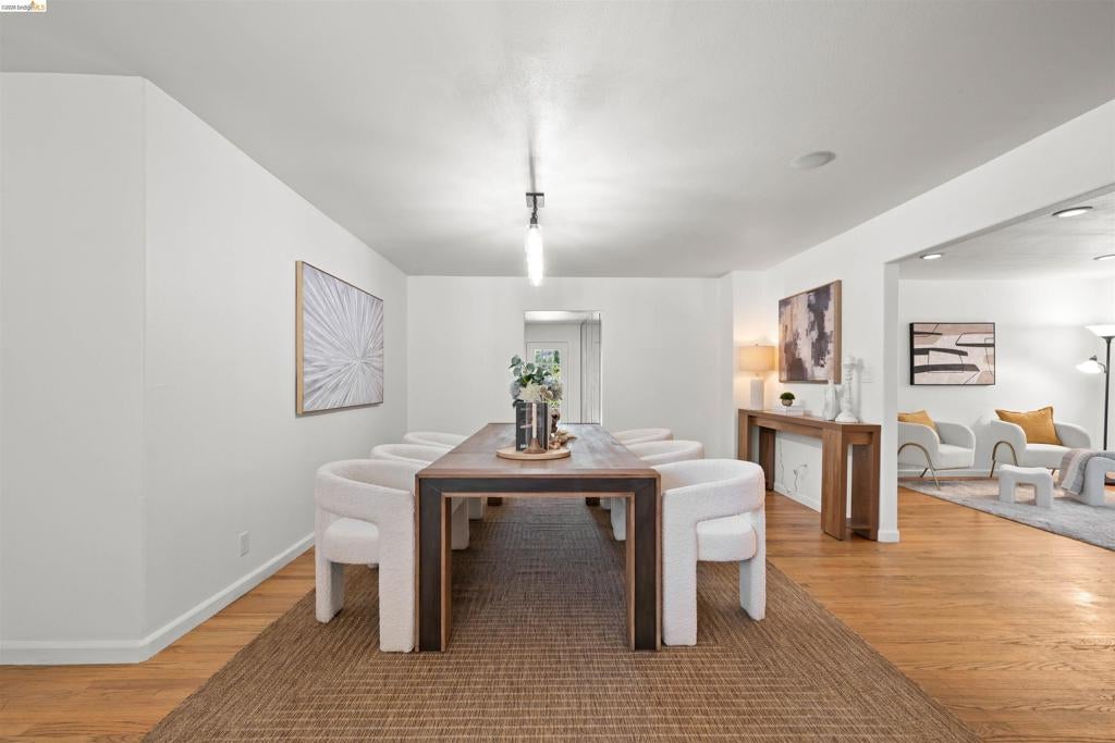 4833 Shetland Ave.