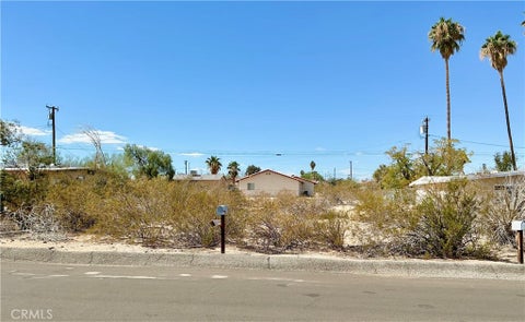 Photo of 5550 Abronia AVE, 29 Palms, CA 92277 (MLS # JT26219692)