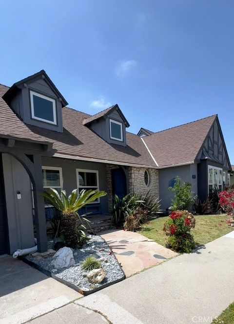 Photo of 5057 Southridge Avenue, Los Angeles, CA 90043 (MLS # SB26090621)