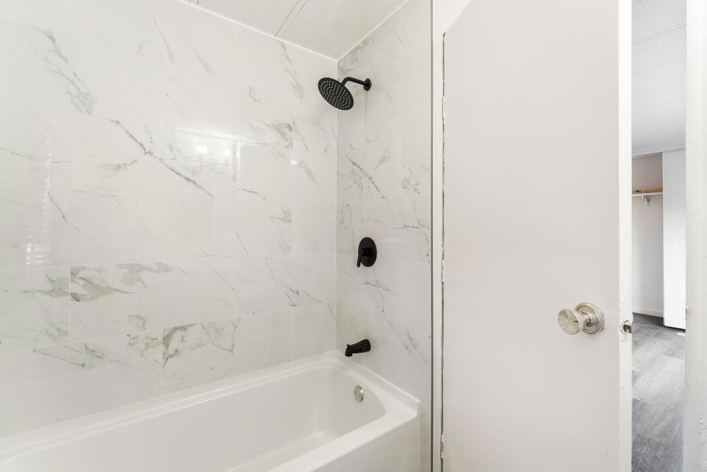 Tri Palm Estates - Manufactured In Park