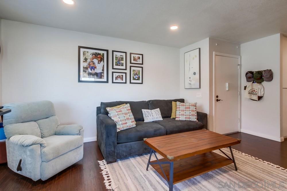 Mira Mesa - Residential