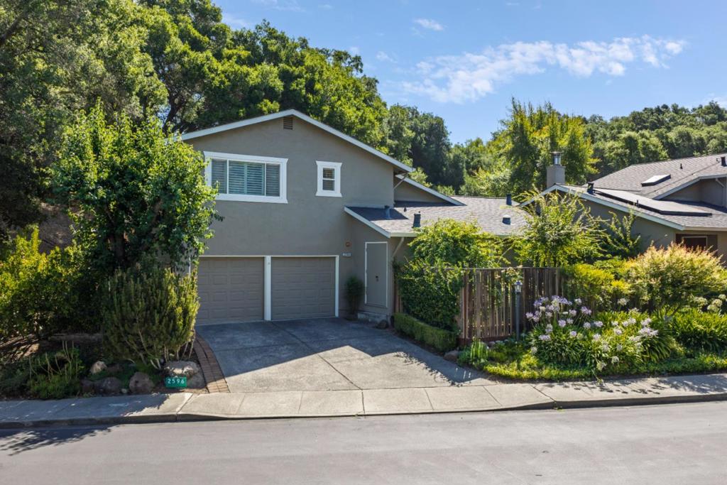 2596 Hidden Valley Lane