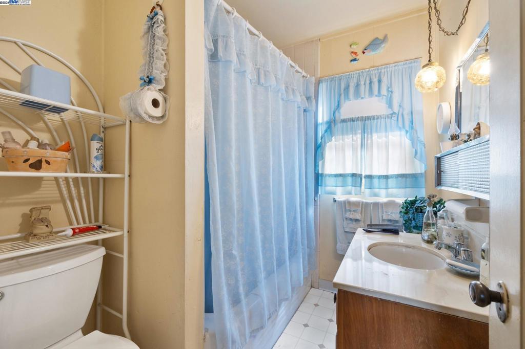 ARROYO PARK - Residential