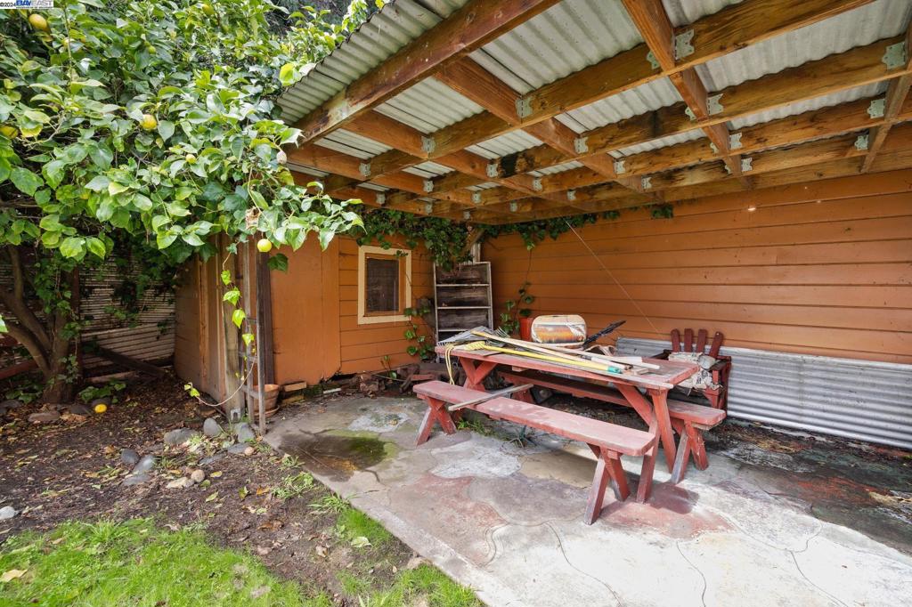 ARROYO PARK - Residential